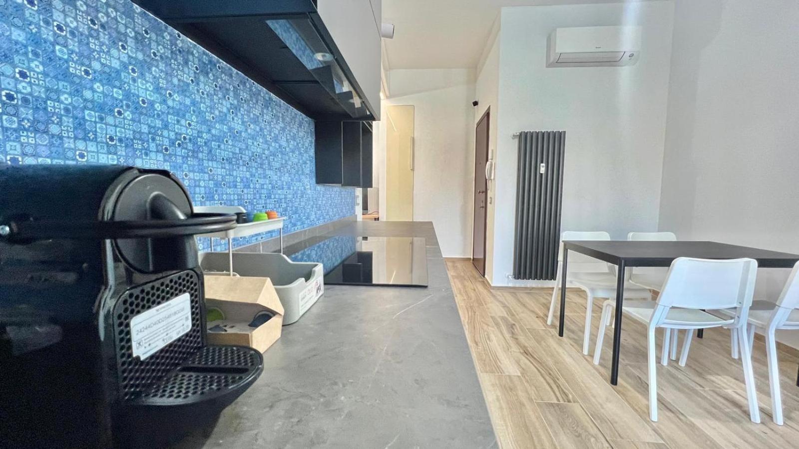 Apartment Torelli Home, Moderno E Confortevole, Nel Cuore Della Citta Di Milano, Con Balcone Esterno Vista Garibaldi *